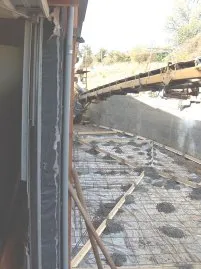 Tapis roulant pour béton